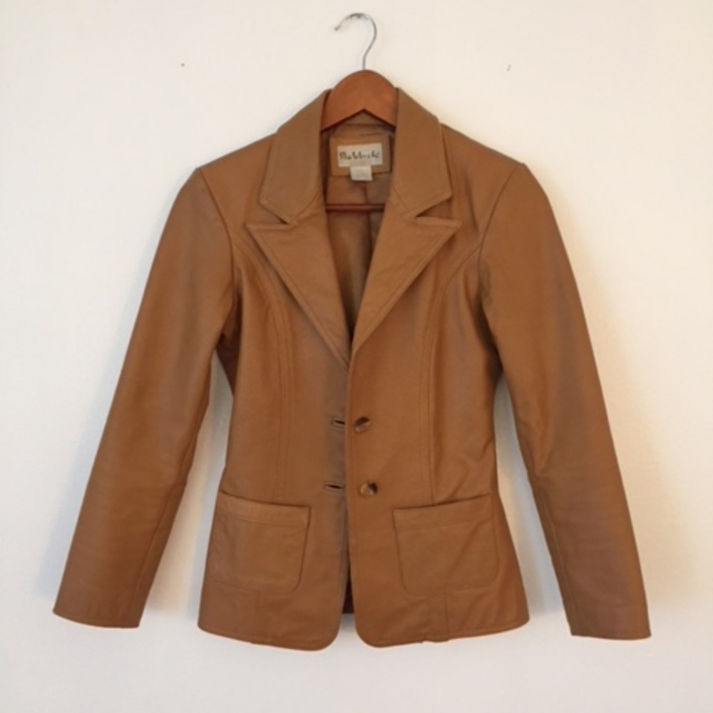 Rubbish Leather Blazer in Camel Color